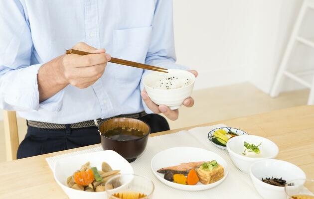 日常健康飲食中，葷素食如何搭配？